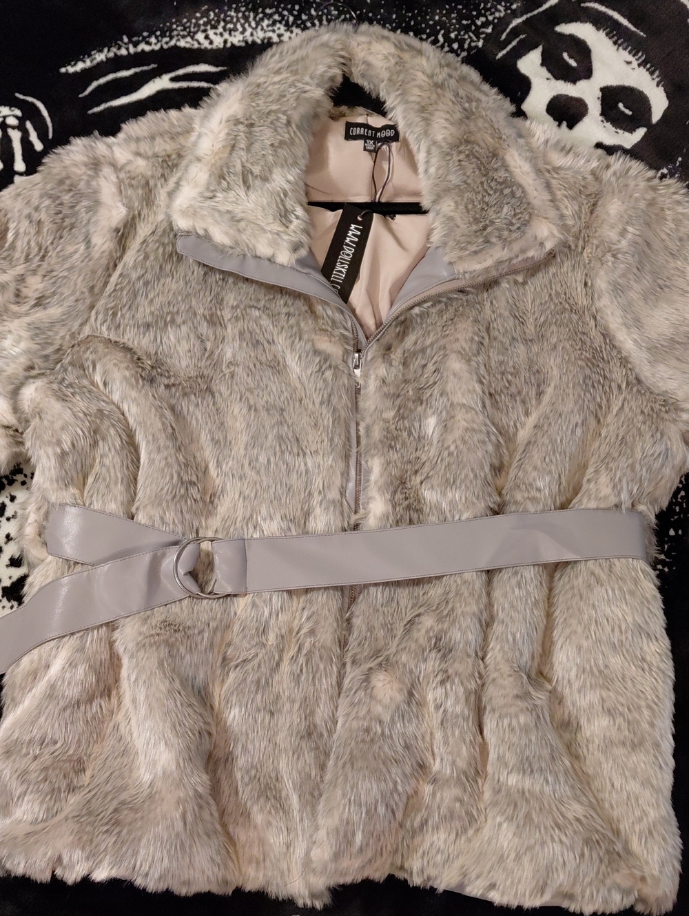 Dolls Kill Current Mood 1x Light Gray Faux Fur Belted Jacket Zip Front Closure
